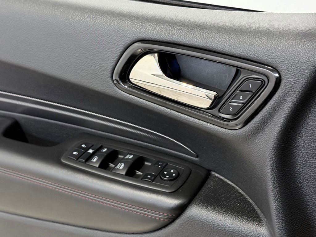 Certified 2022 Dodge Durango R/T w/ Blacktop Package image 40