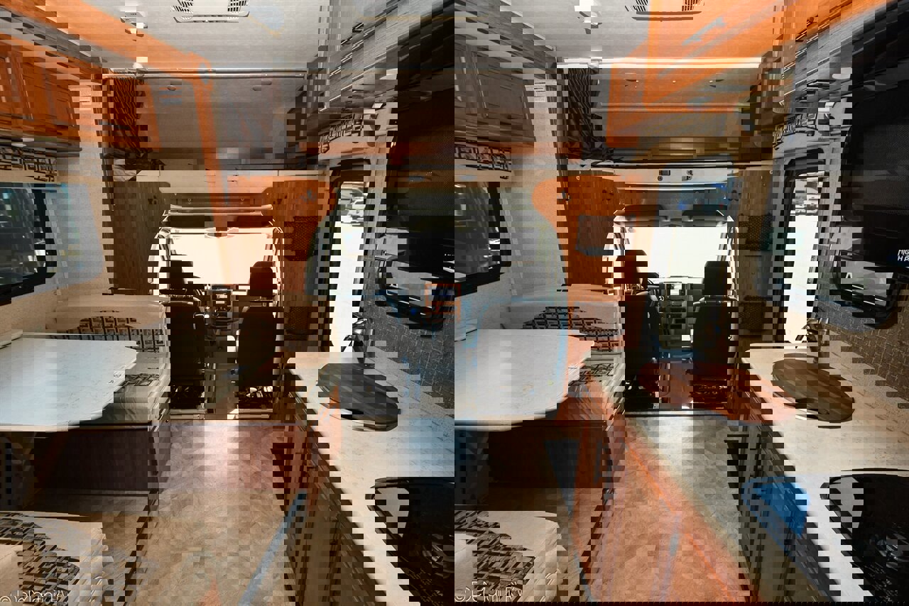 Used 2016 Mercedes-Benz Sprinter 3500 image 10