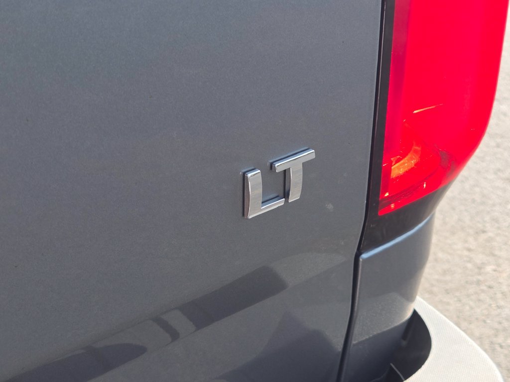 Used 2018 Chevrolet Colorado LT w/ LT Convenience Package AWD/4WD image 4