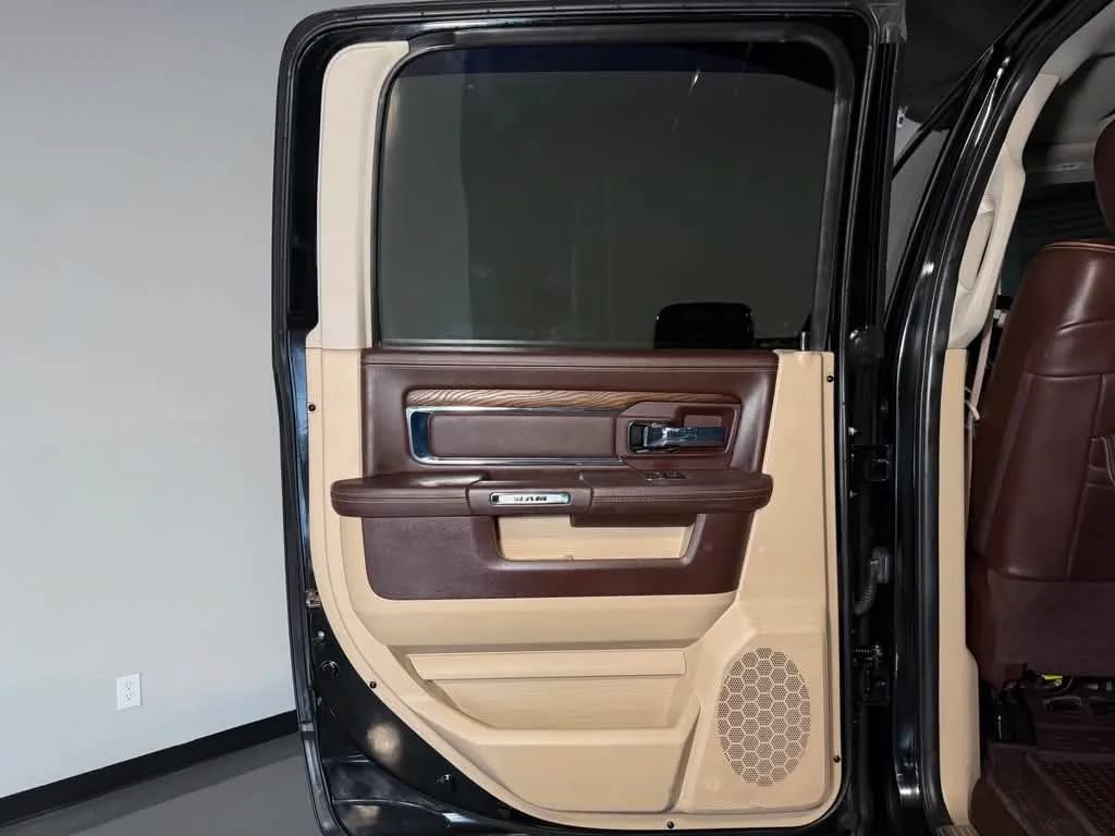 Used 2013 RAM 2500 Longhorn w/ Convenience Group AWD/4WD image 15