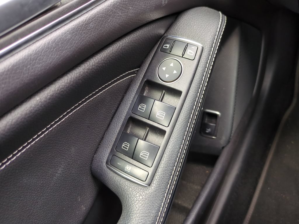 Used 2019 Mercedes-Benz GLA 250 image 20