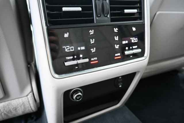 Used 2021 Porsche Cayenne Turbo S AWD/4WD image 25
