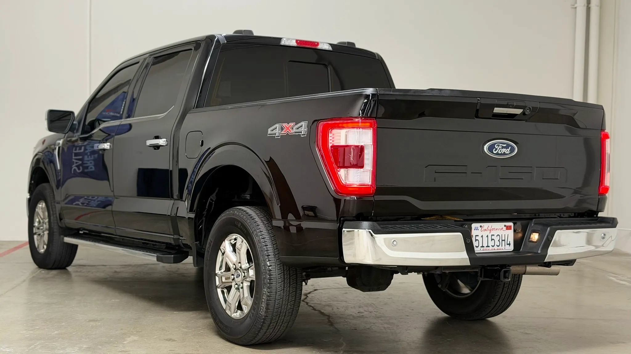 Used 2023 Ford F150 Lariat AWD/4WD image 7