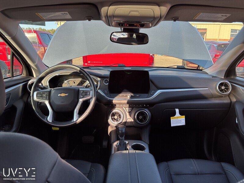 Used 2024 Chevrolet Blazer LT FWD image 7