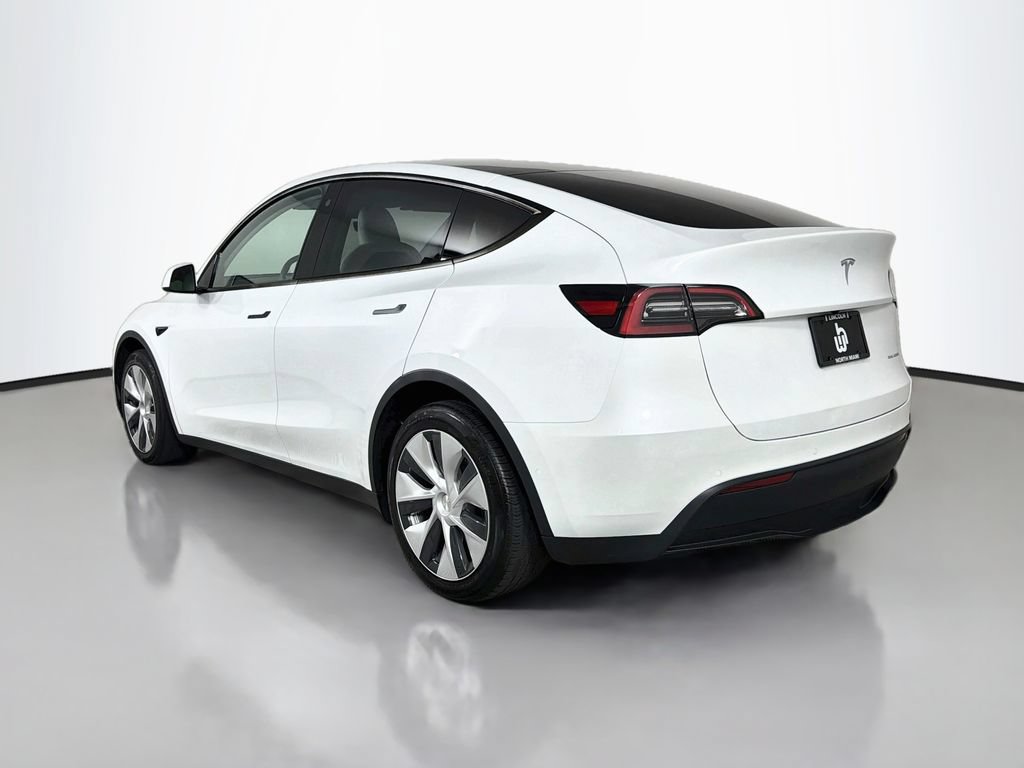 Used 2021 Tesla Model Y Long Range AWD/4WD image 7