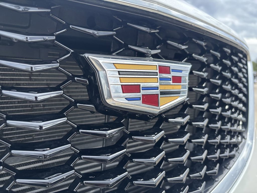 Certified 2023 Cadillac XT4 Sport w/ Sun And Sound Package AWD/4WD image 36