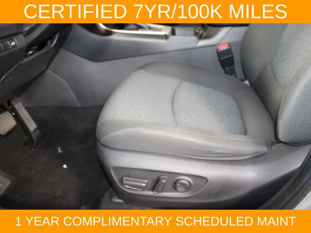 Used 2024 Toyota RAV4 XLE w/ Convenience Package FWD image 19