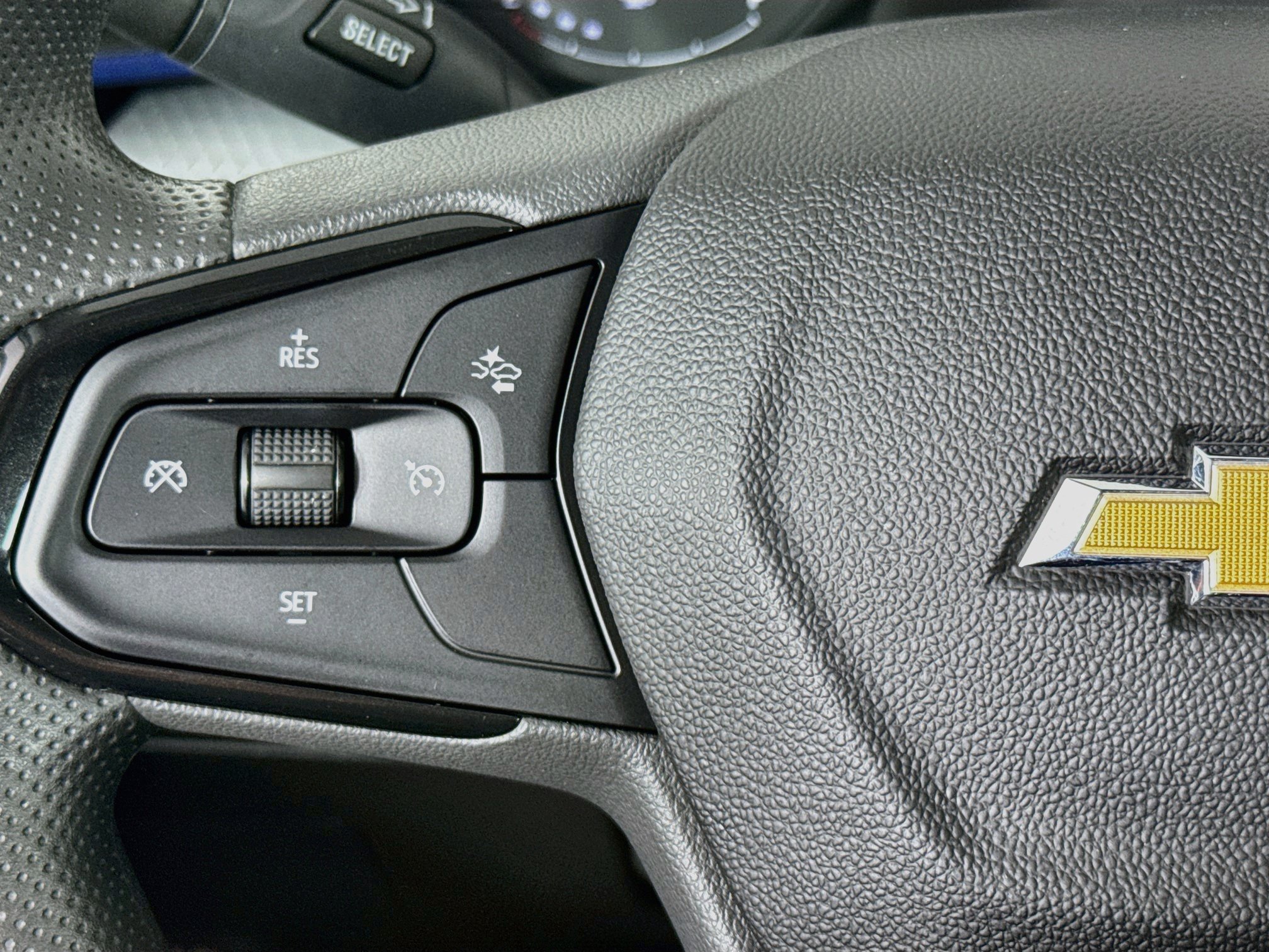 Used 2026 Chevrolet Trax LS FWD image 11