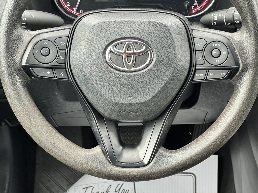 Used 2023 Toyota RAV4 XLE AWD/4WD image 20