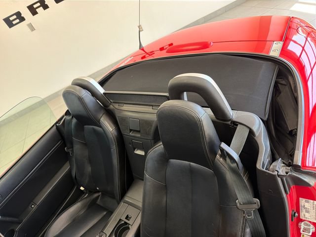 Used 2006 MAZDA MX-5 Miata Grand Touring RWD image 26