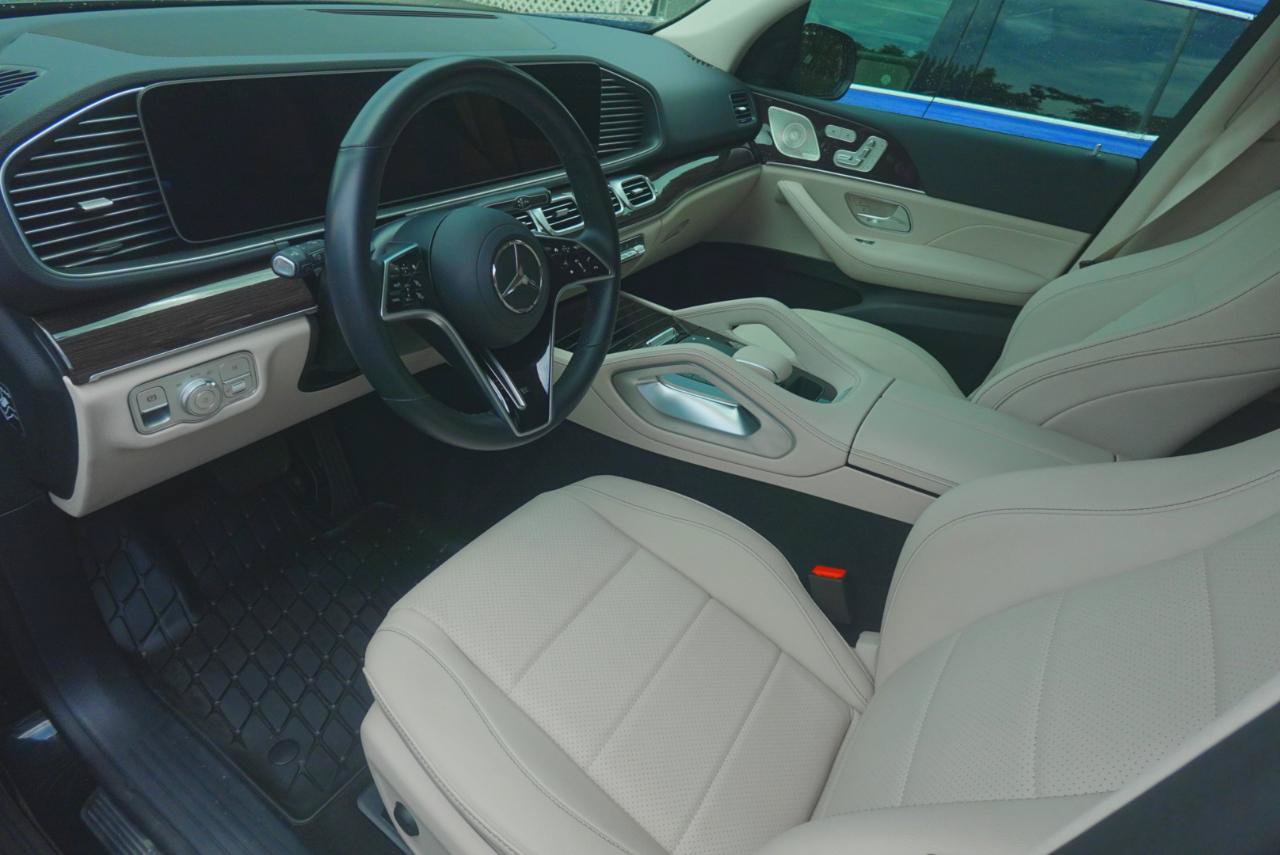 Used 2025 Mercedes-Benz GLE 450e 4MATIC image 8