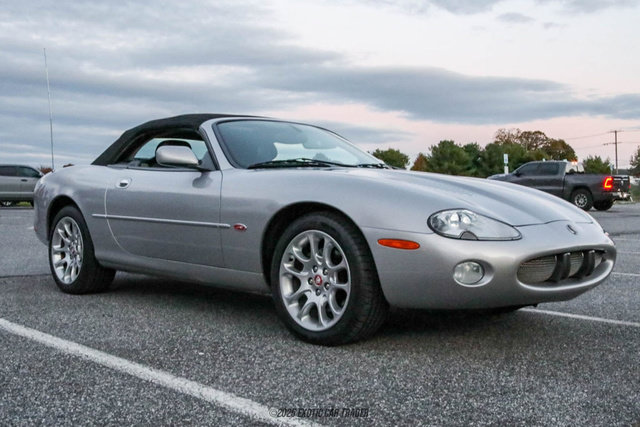 Used 2001 Jaguar XK8 Convertible RWD image 20