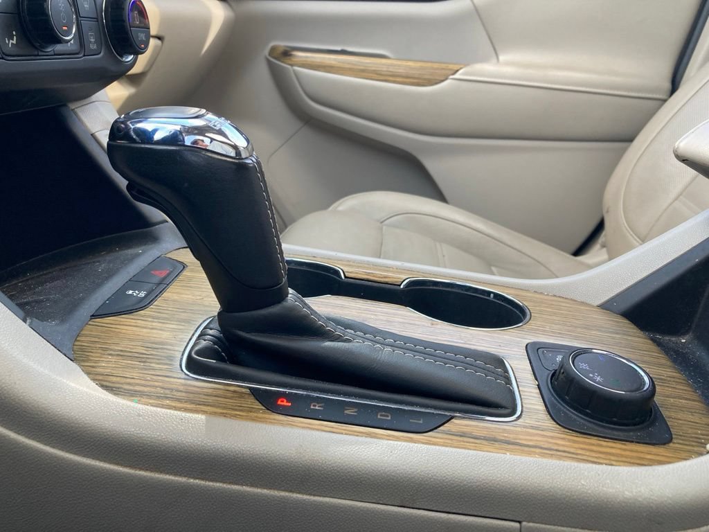 Used 2018 GMC Acadia Denali w/ Technology Package FWD image 28