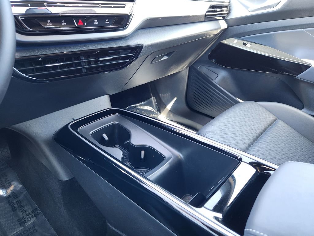 Certified 2023 Volkswagen ID.4 Pro S Plus AWD/4WD image 17