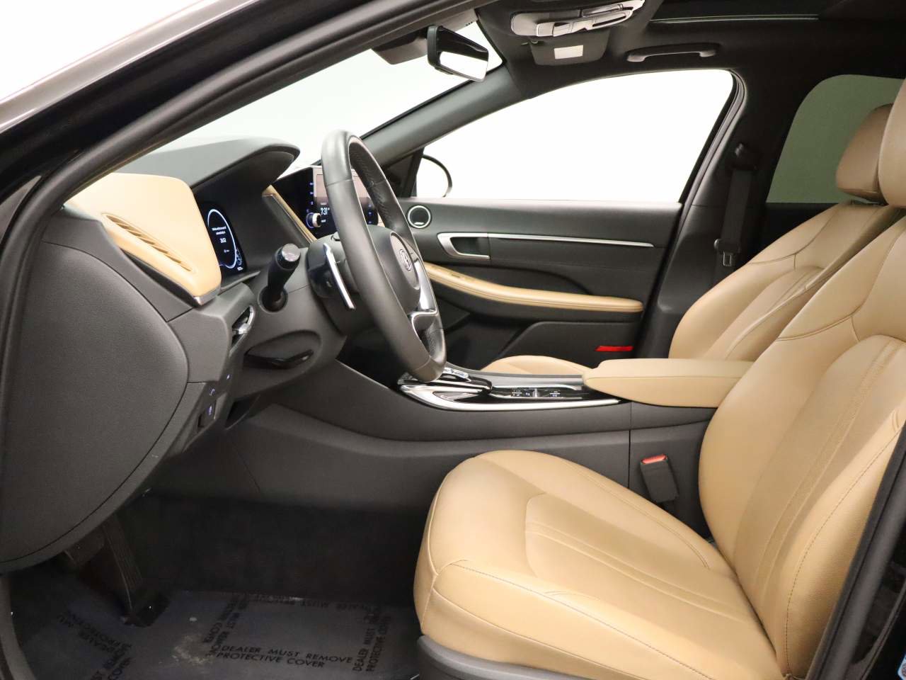 Used 2022 Hyundai Sonata Limited w/ Cargo Package FWD image 15