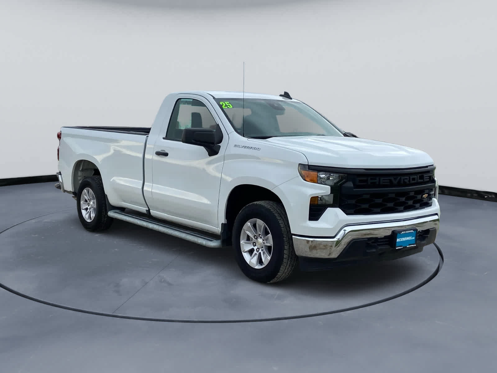 Used 2025 Chevrolet Silverado 1500 W/T RWD image 3