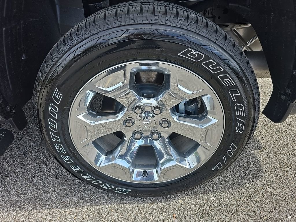 New 2026 RAM 1500 4x4 Crew Cab image 10