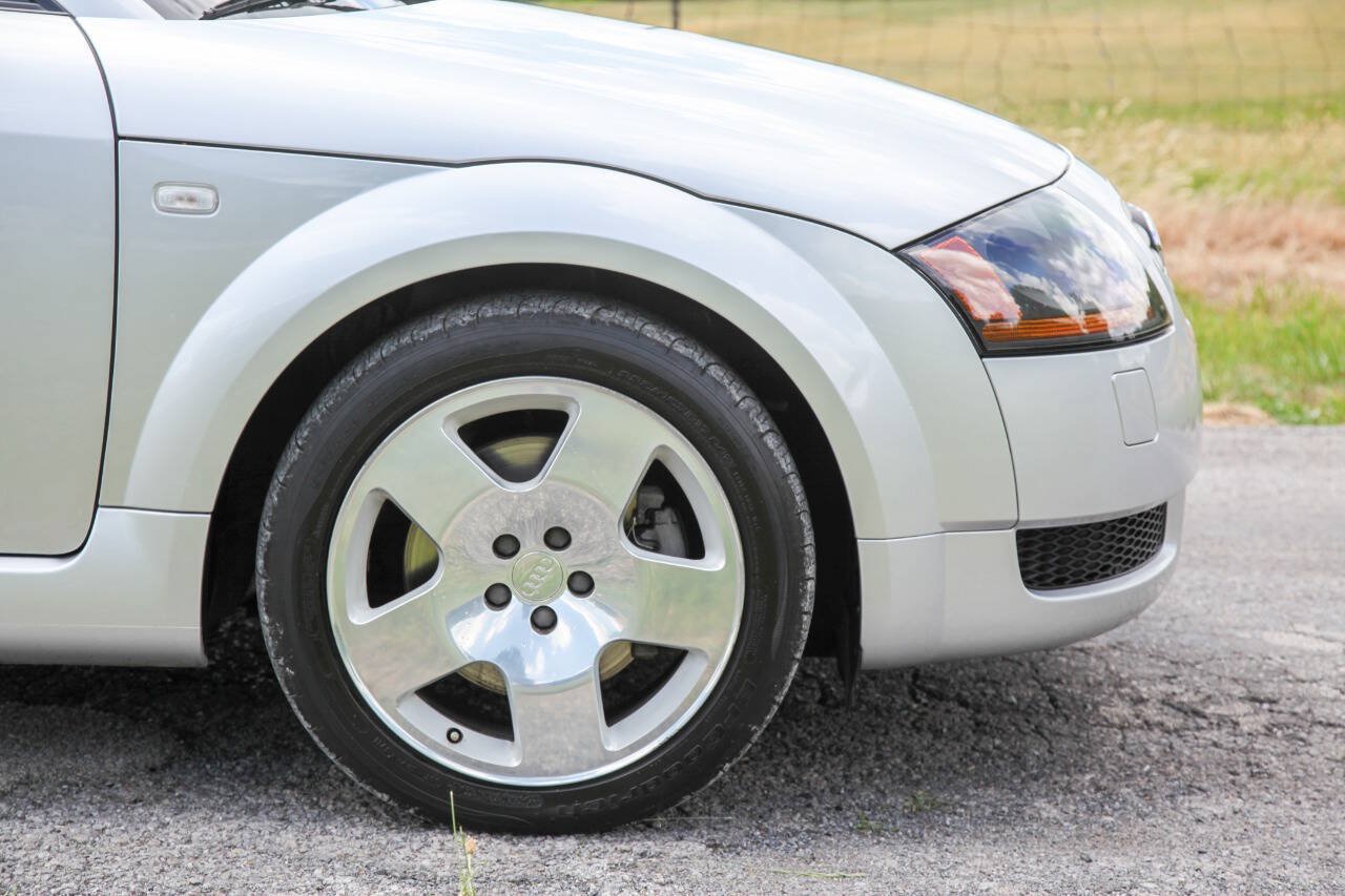 Used 2001 Audi TT 1.8T AWD/4WD image 22