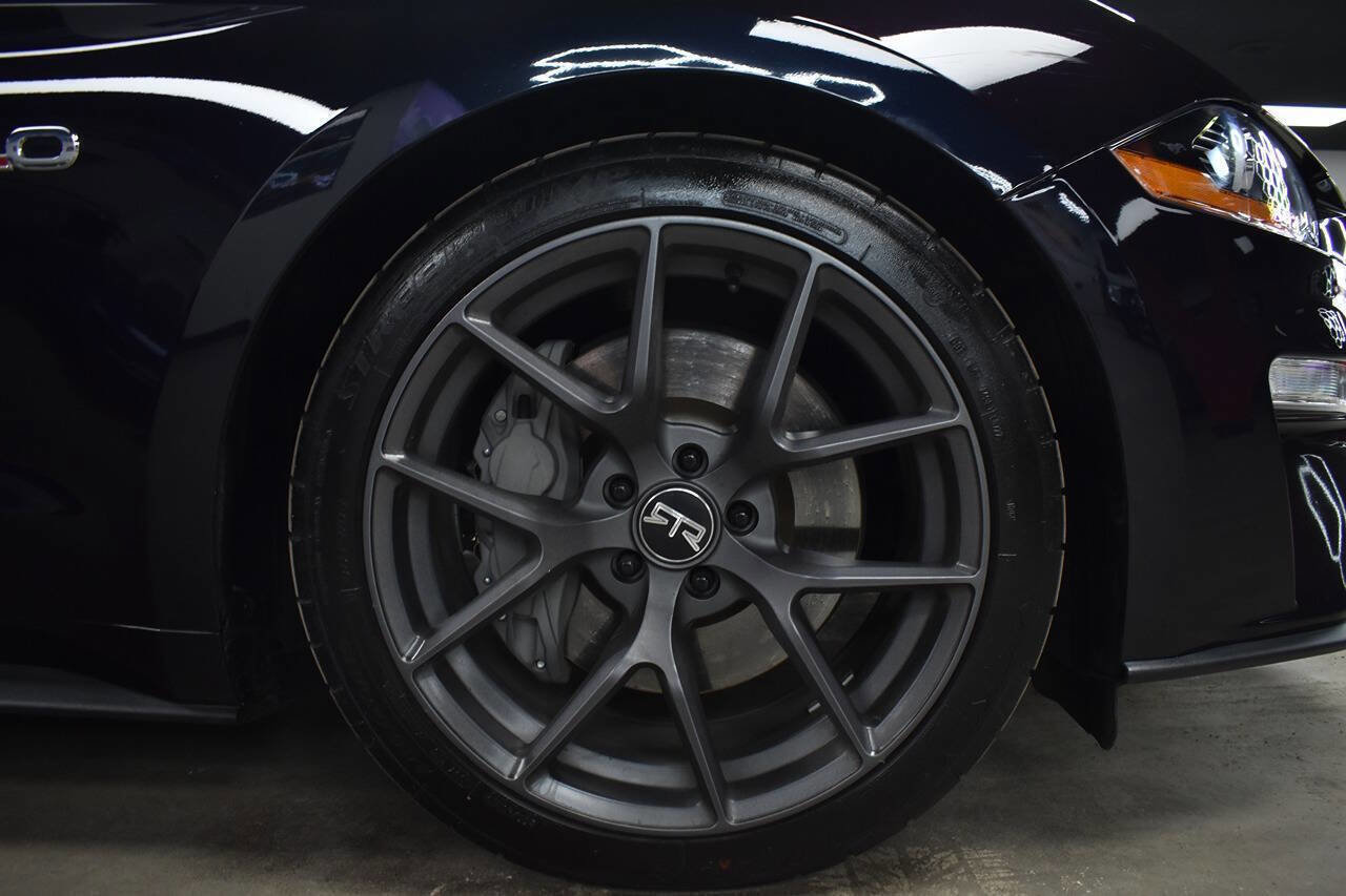 Used 2022 Ford Mustang GT RWD image 12