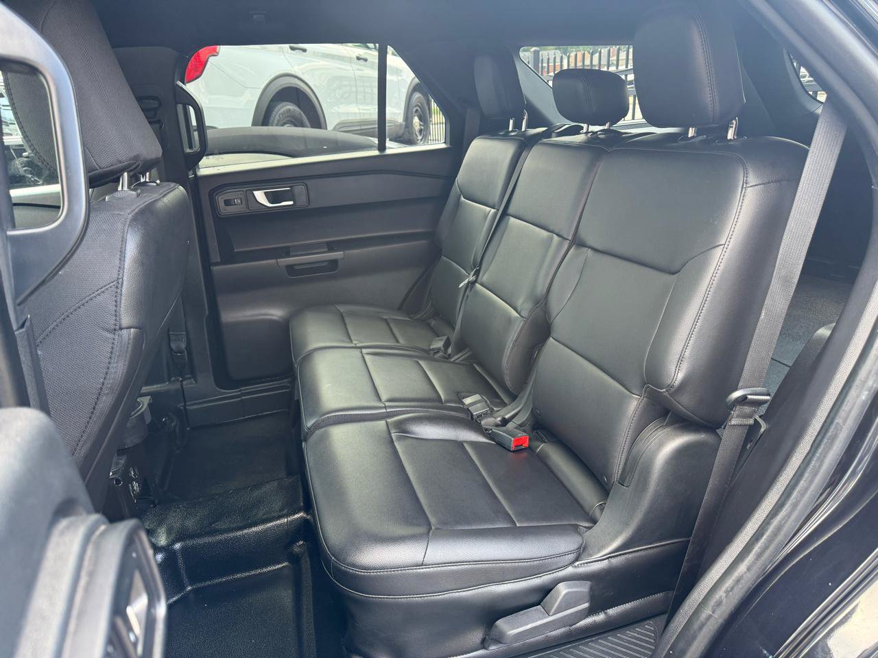Used 2021 Ford Explorer 4WD Police Interceptor image 4