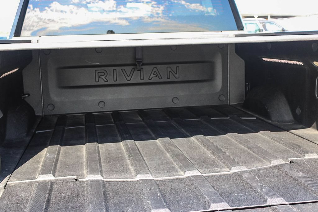 Used 2023 Rivian R1T Adventure Dual AWD/4WD image 26