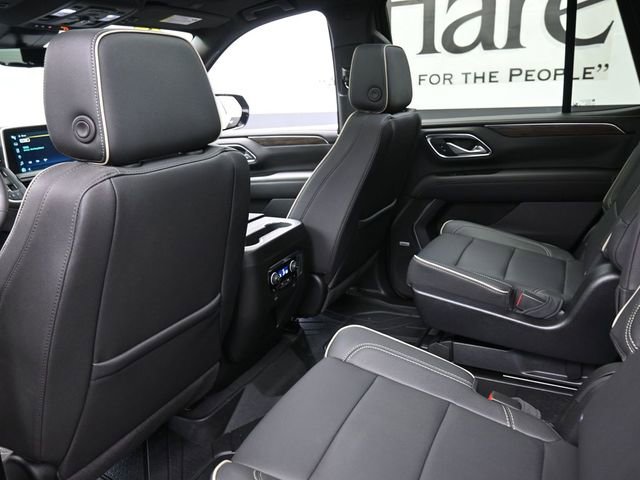 Used 2024 Chevrolet Tahoe Premier AWD/4WD image 24