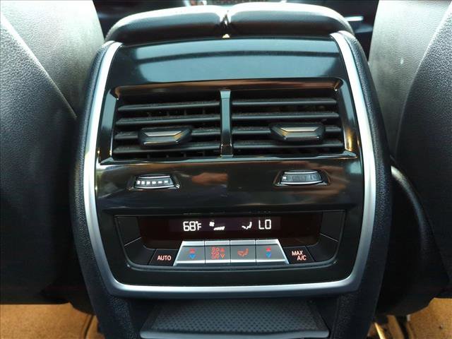 Used 2023 BMW X5 sDrive40i w/ Premium Package image 17