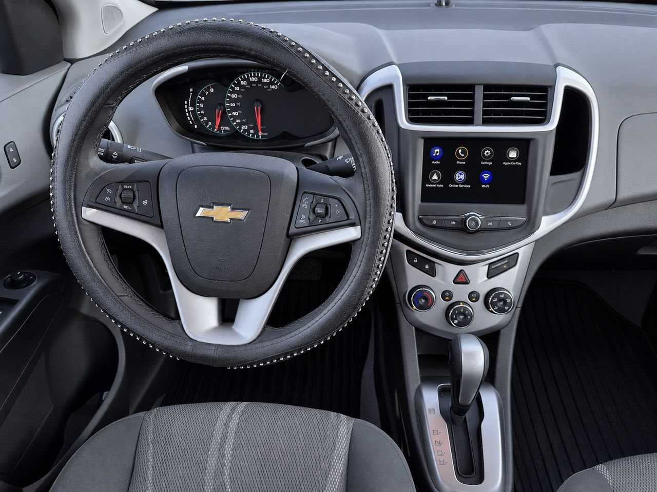 Certified 2019 Chevrolet Sonic LT w/ Convenience Package FWD image 31