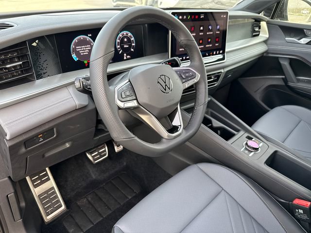 New 2026 Volkswagen Tiguan SE R-Line image 42