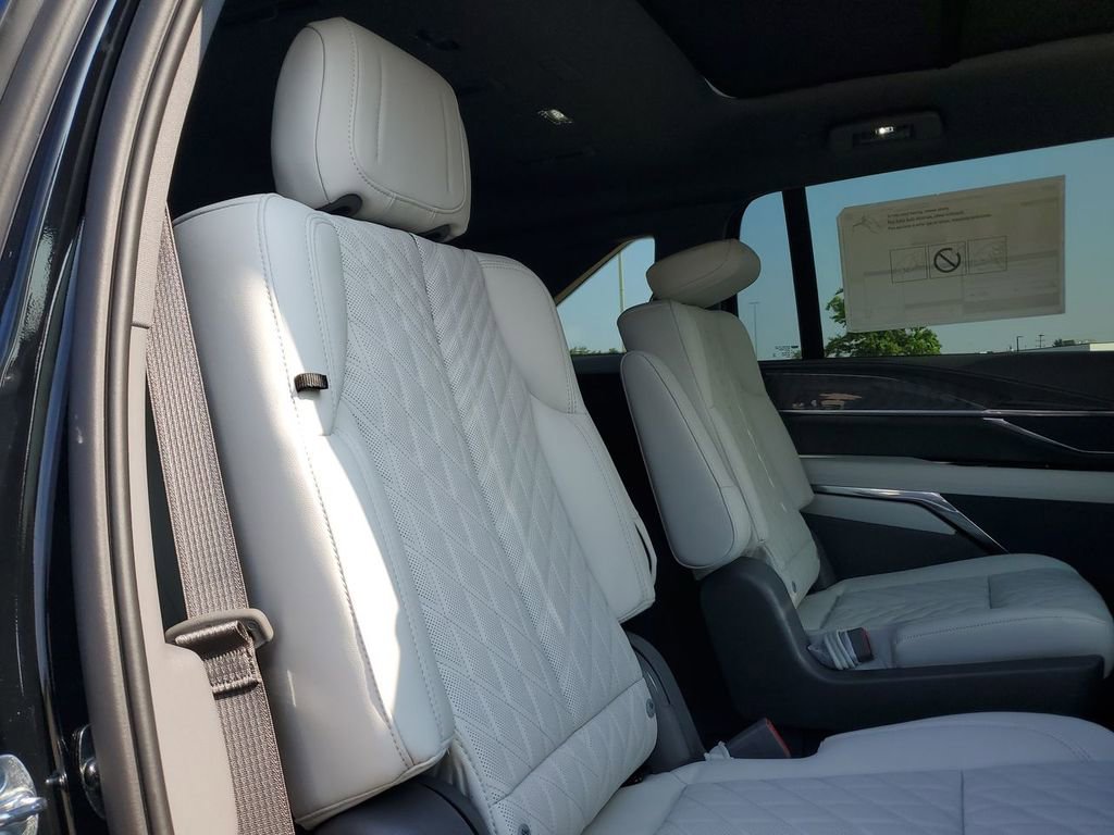 New 2026 Cadillac Escalade IQ Luxury 1 image 26