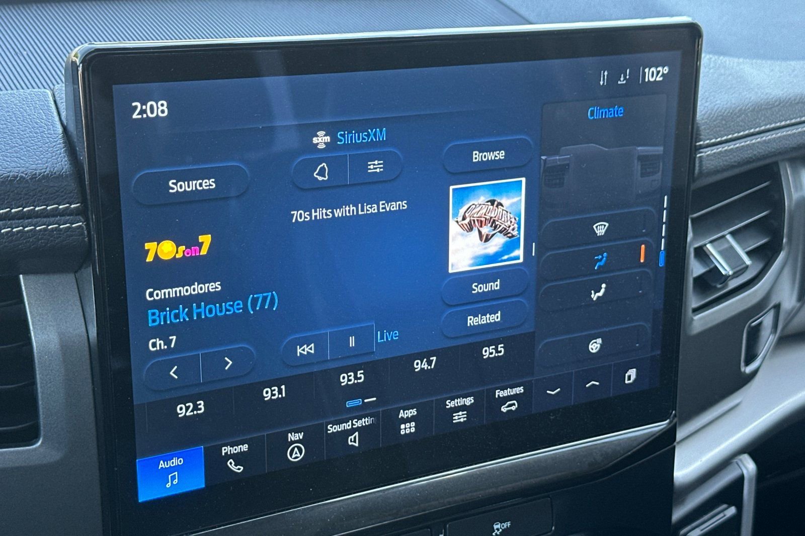 Used 2022 Ford Expedition XLT image 19