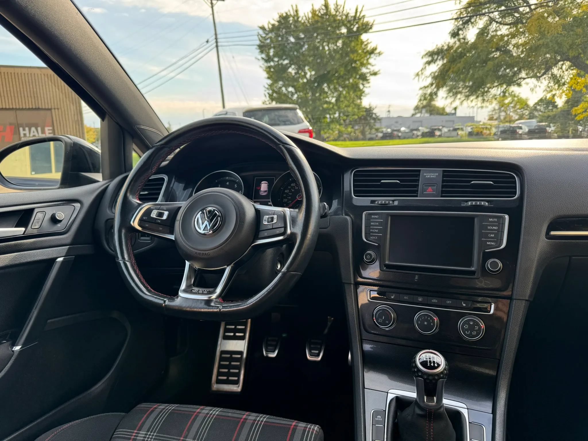 Used 2016 Volkswagen GTI S FWD image 16