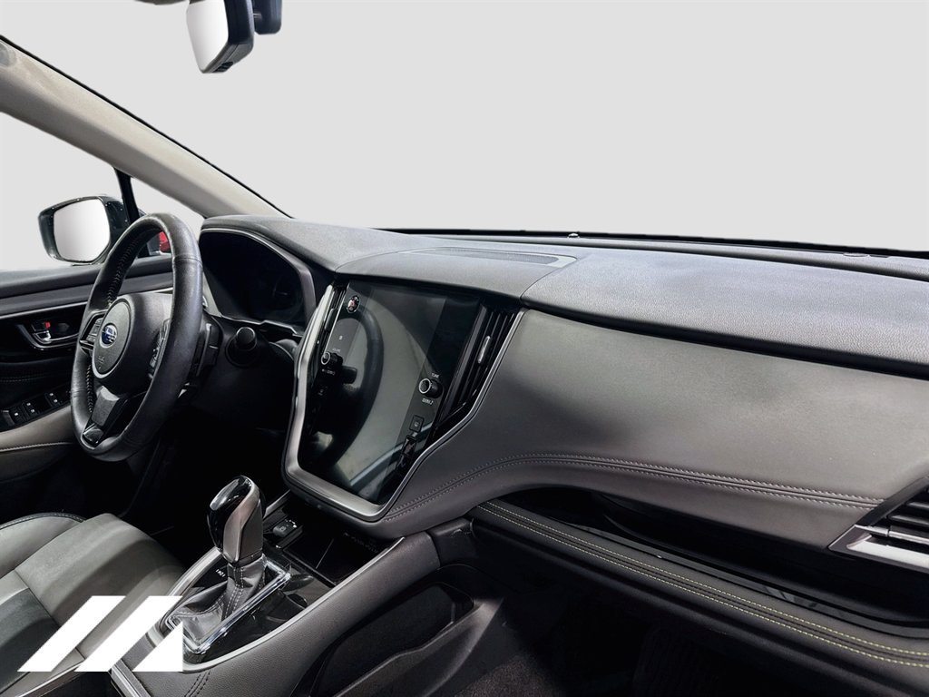 Used 2024 Subaru Outback Onyx Edition AWD/4WD image 32
