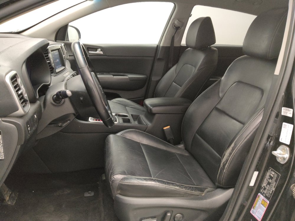 Used 2017 Kia Sportage EX image 17