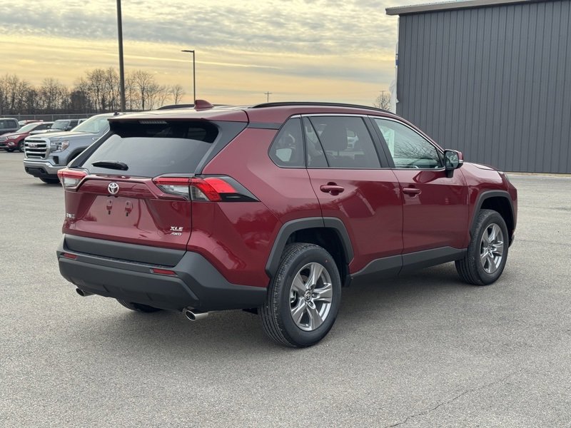 New 2025 Toyota RAV4 XLE image 3