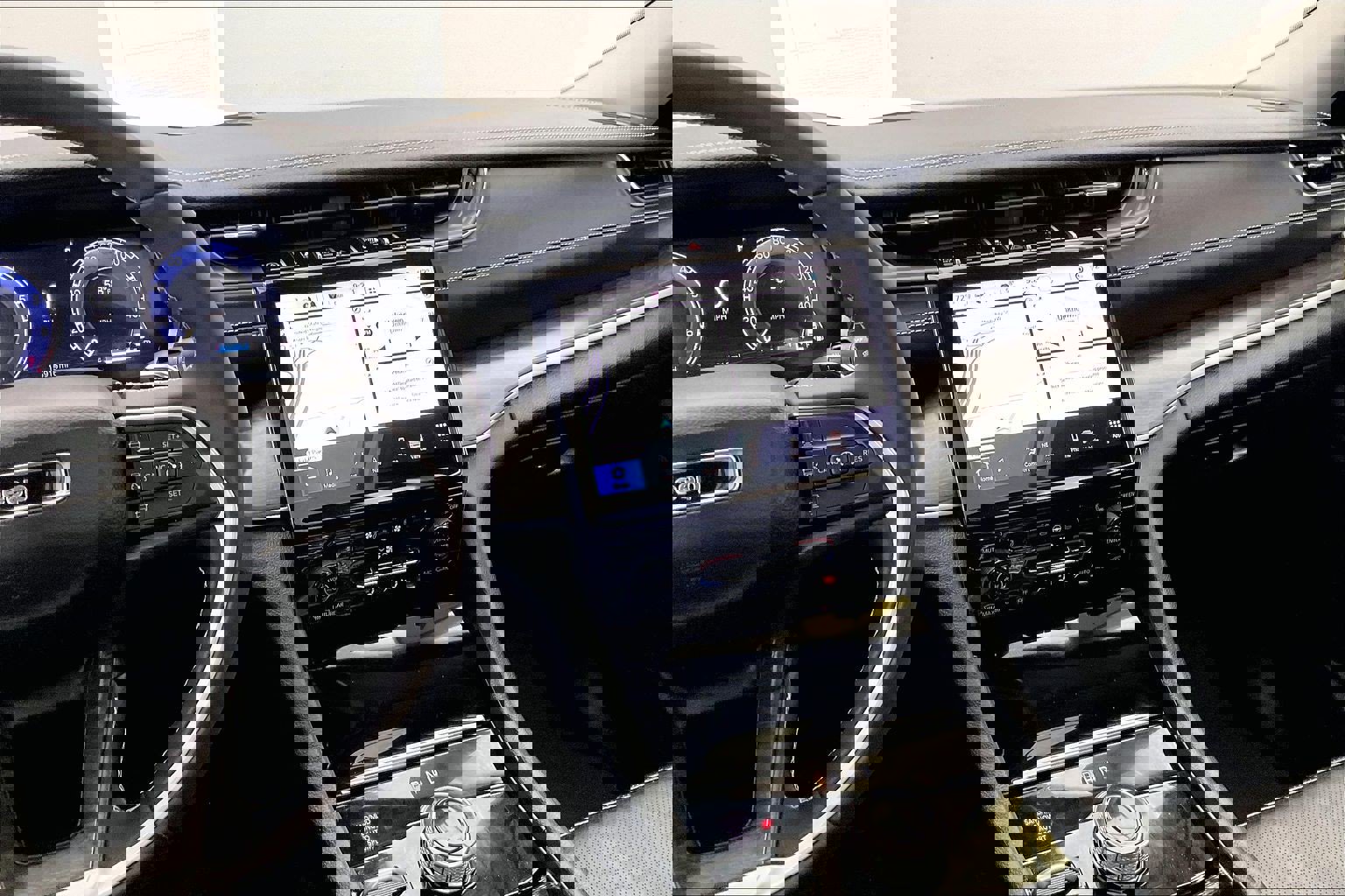 Used 2024 Jeep Grand Cherokee L Limited w/ Luxury Tech Group II image 5