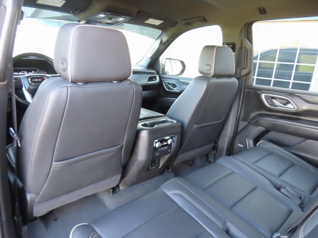 Used 2021 GMC Yukon XL SLT image 22