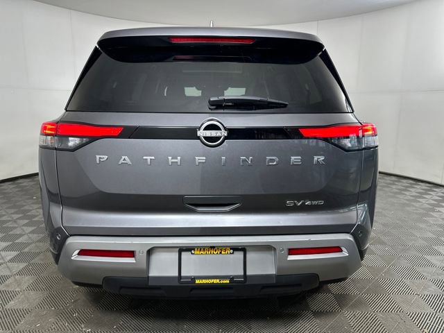 Used 2024 Nissan Pathfinder SV image 4
