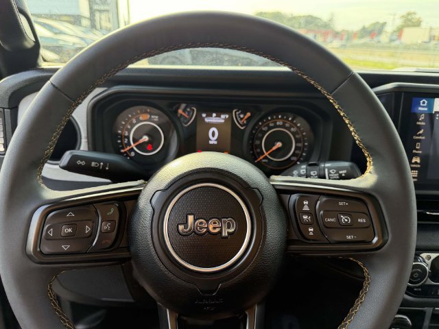 Used 2024 Jeep Wrangler Unlimited Sport AWD/4WD image 29