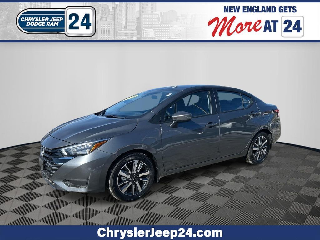 Used 2025 Nissan Versa SV w/ Trunk Package image 1