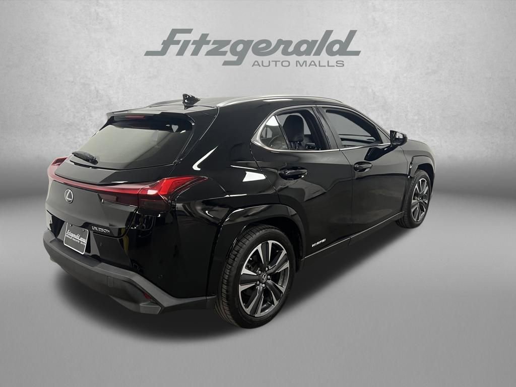 Used 2022 Lexus UX 250h w/ Premium Package image 7