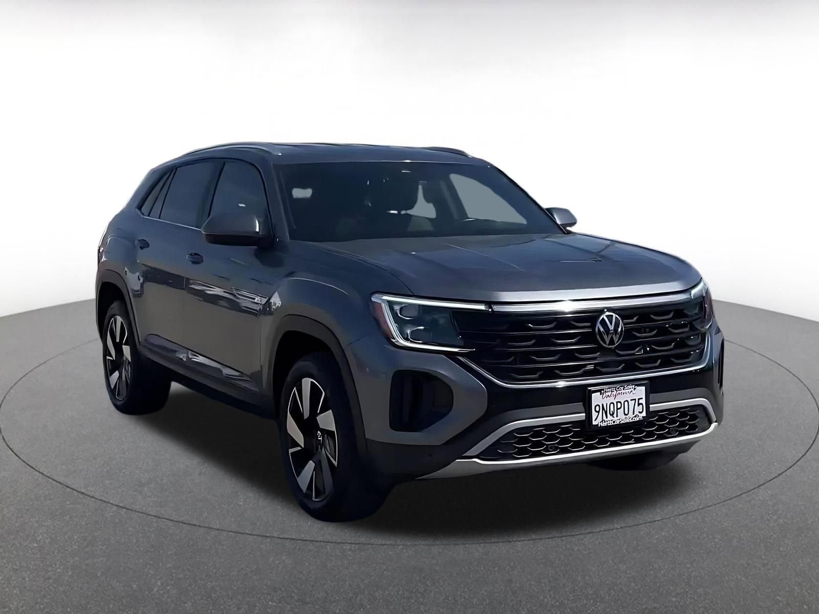 Used 2025 Volkswagen Atlas Cross Sport SE video 2