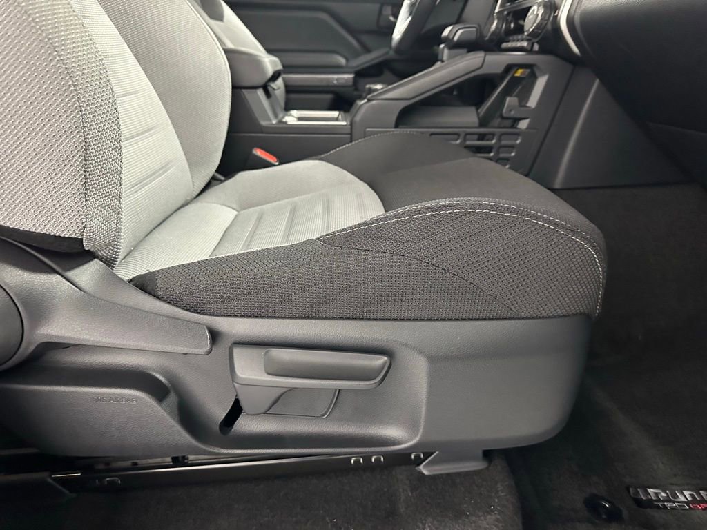 Used 2025 Toyota 4Runner TRD Off-Road image 56