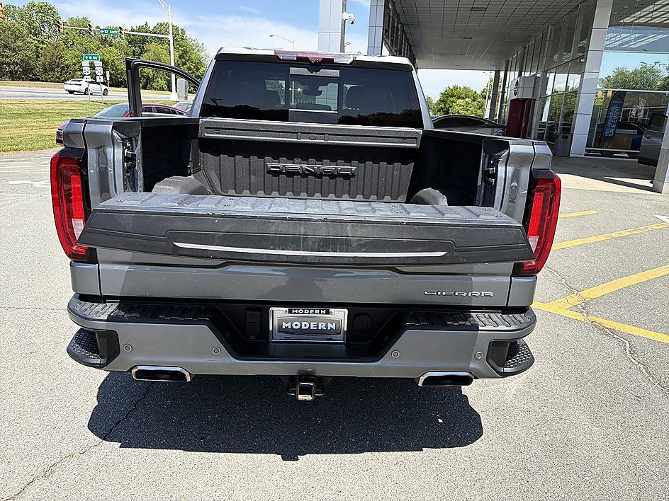 Used 2022 GMC Sierra 1500 Denali w/ Denali Reserve Package AWD/4WD image 24