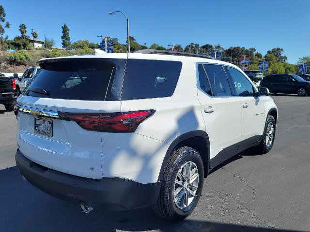 Used 2023 Chevrolet Traverse LT image 8