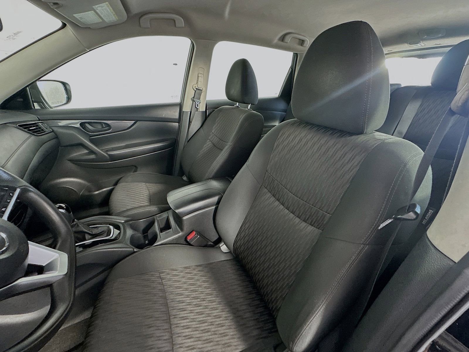 Used 2020 Nissan Rogue S AWD/4WD image 19