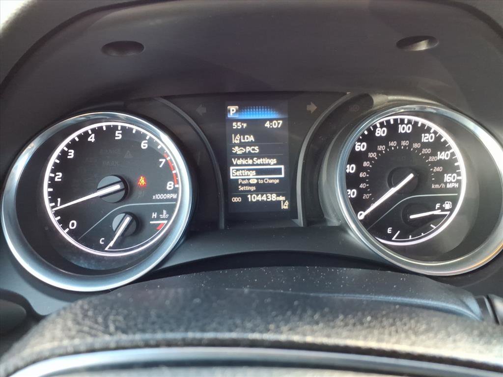 Used 2020 Toyota Camry LE image 20