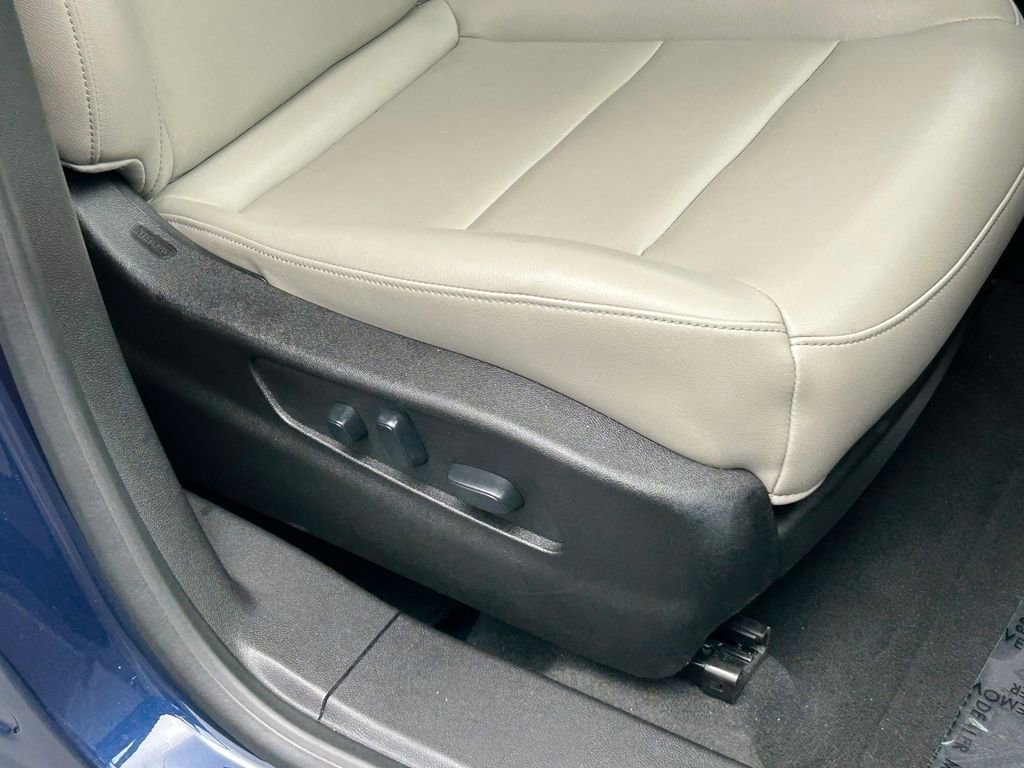 Used 2019 Cadillac XT4 Luxury image 45