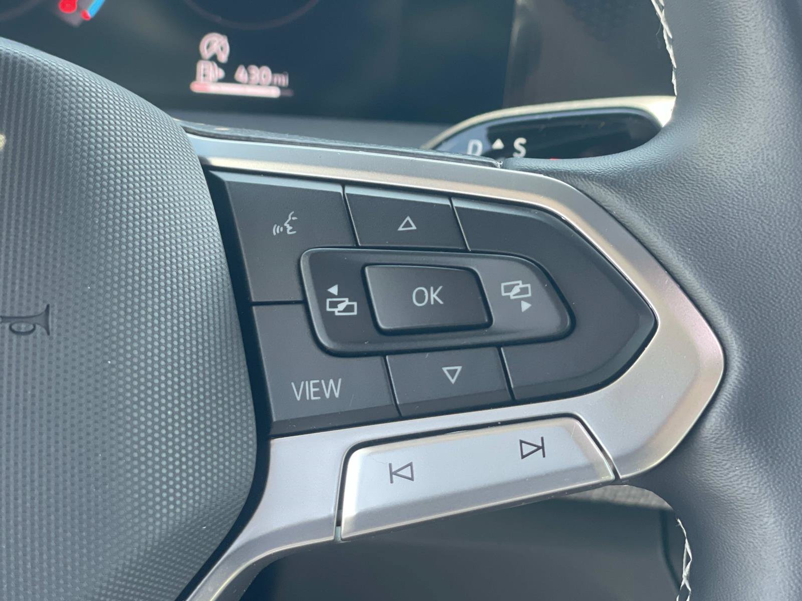 Certified 2026 Volkswagen Tiguan S FWD image 10