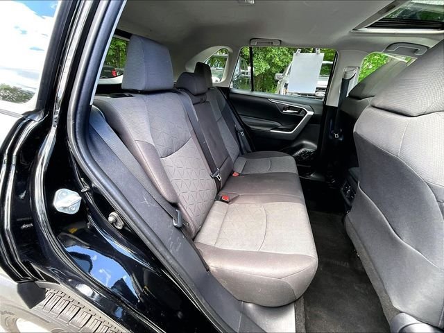 Used 2020 Toyota RAV4 XLE w/ Convenience Package AWD/4WD image 23